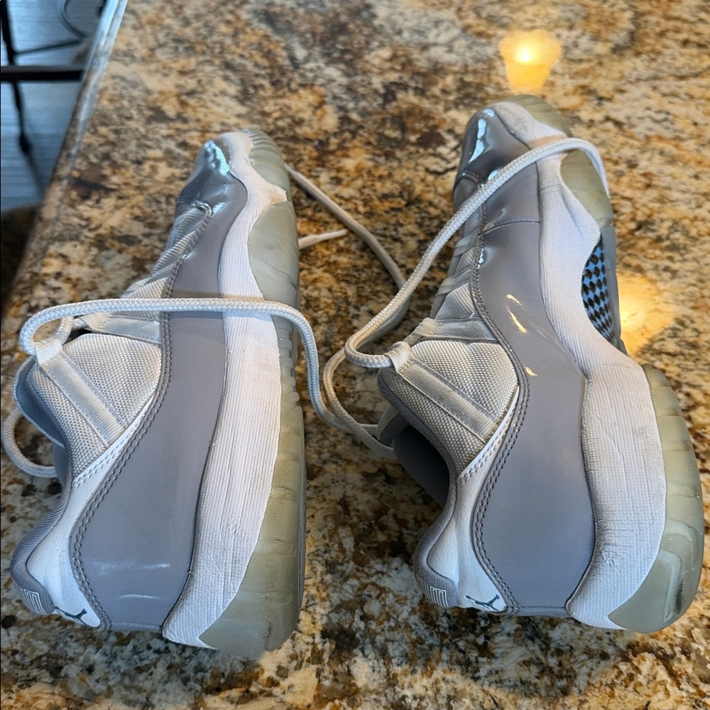COPY - Nike Jordans - Picture 7 of 10
